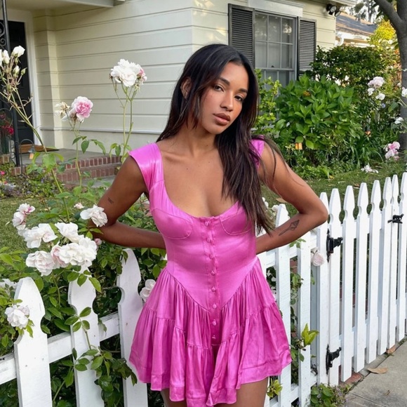 Vanessa Mooney Dresses & Skirts - Vanessa Mooney Pink Satin Romper Dress NWT XS